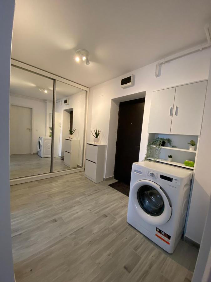 Appartamento Zian Flat Bucarest Esterno foto