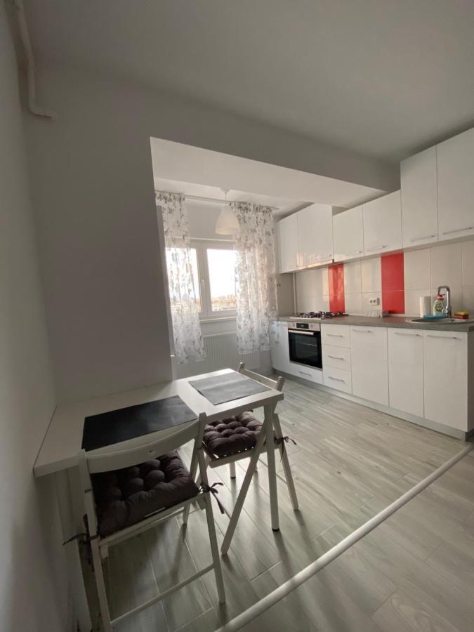 Appartamento Zian Flat Bucarest Esterno foto